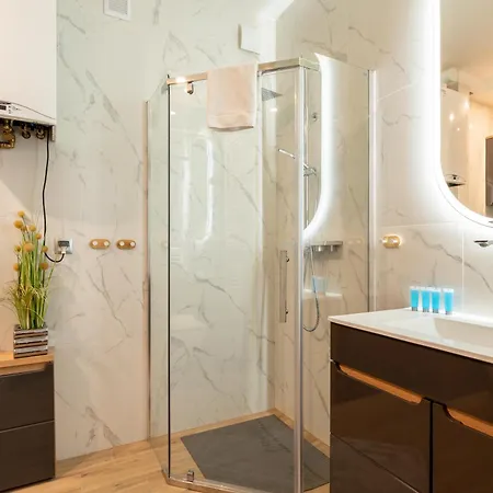 Apartament Komandorska Sea Breeze By Bookinghost